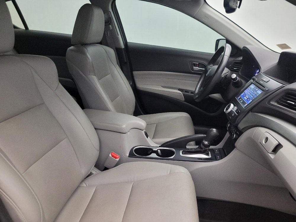 Used 2017 Acura ILX FWD image 21