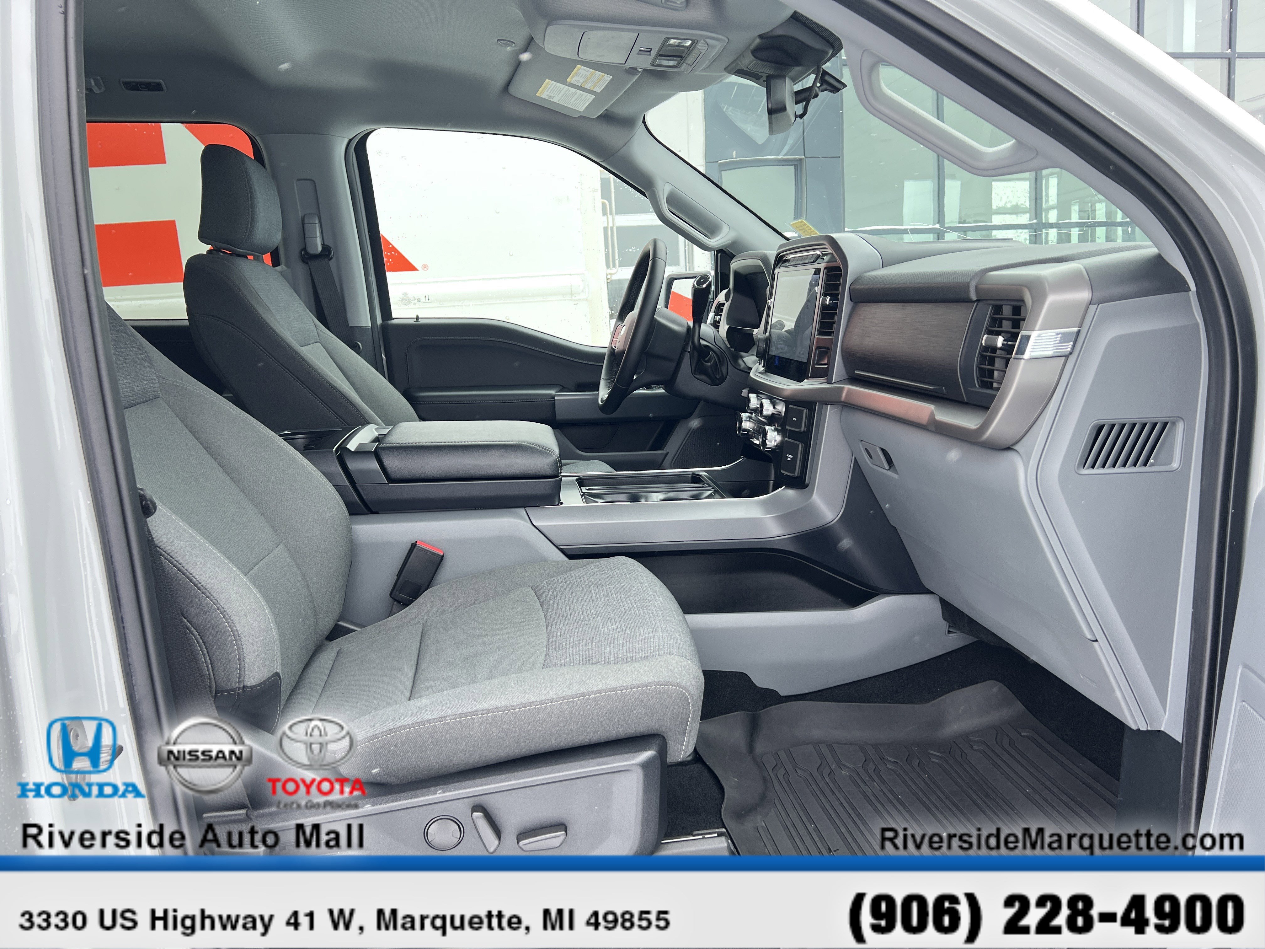 Used 2024 Ford F150 XLT w/ Equipment Group 302A MID image 26