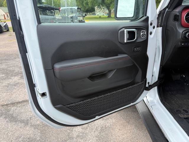 Used 2023 Jeep Wrangler Unlimited Rubicon 4xe image 12
