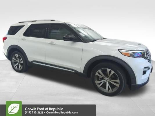 Used 2020 Ford Explorer Platinum w/ Premium Technology Package AWD/4WD image 3