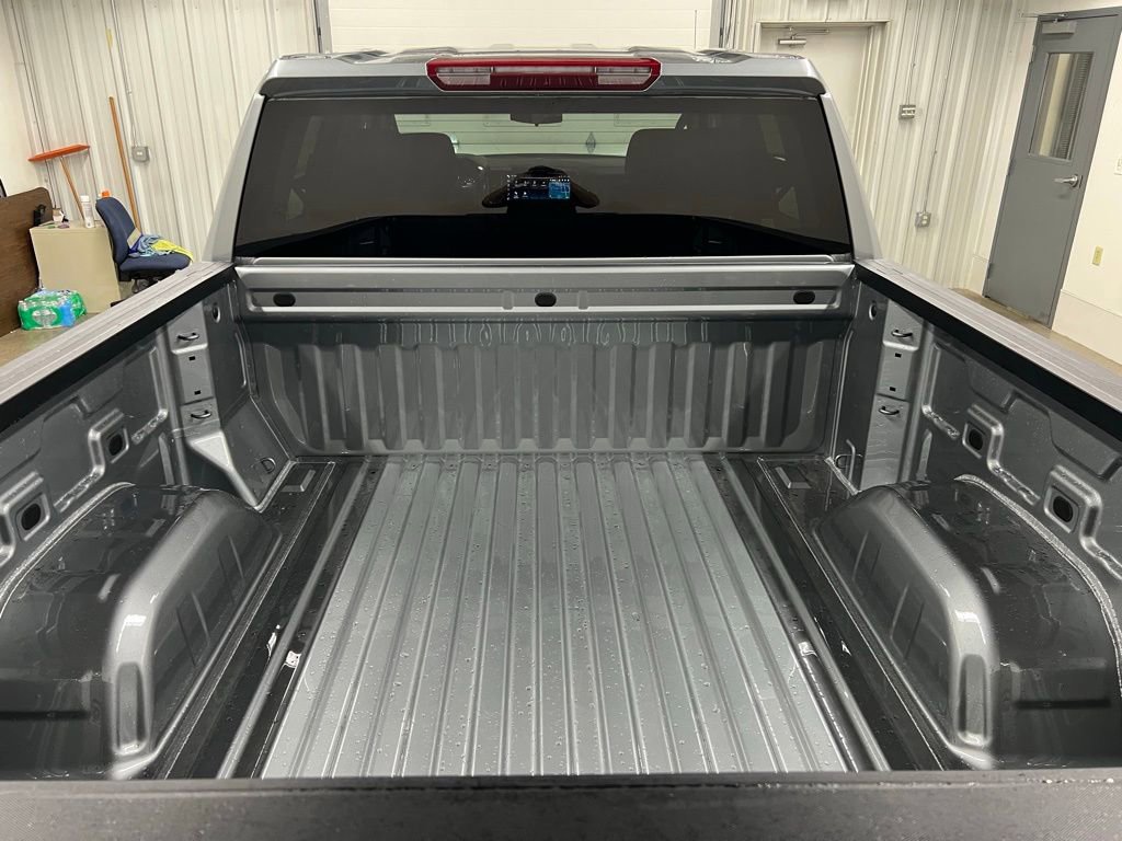 New 2026 Chevrolet Silverado 1500 LT image 8