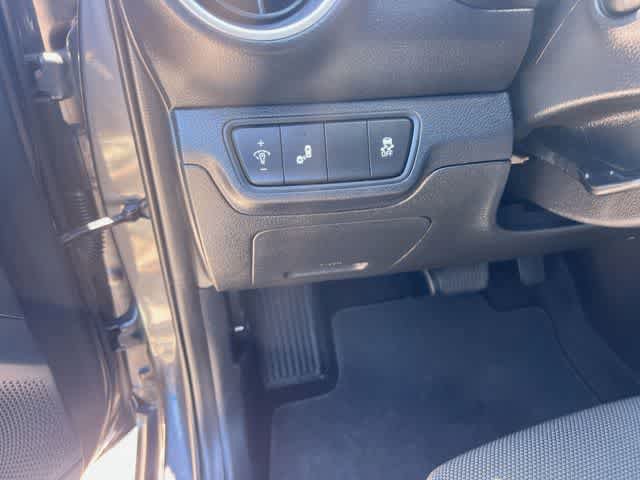 Used 2023 Kia Forte LXS w/ LXS Technology Package FWD image 28