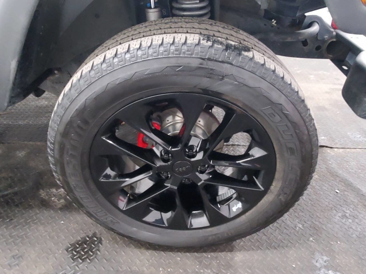 Used 2004 Jeep Wrangler SE image 15