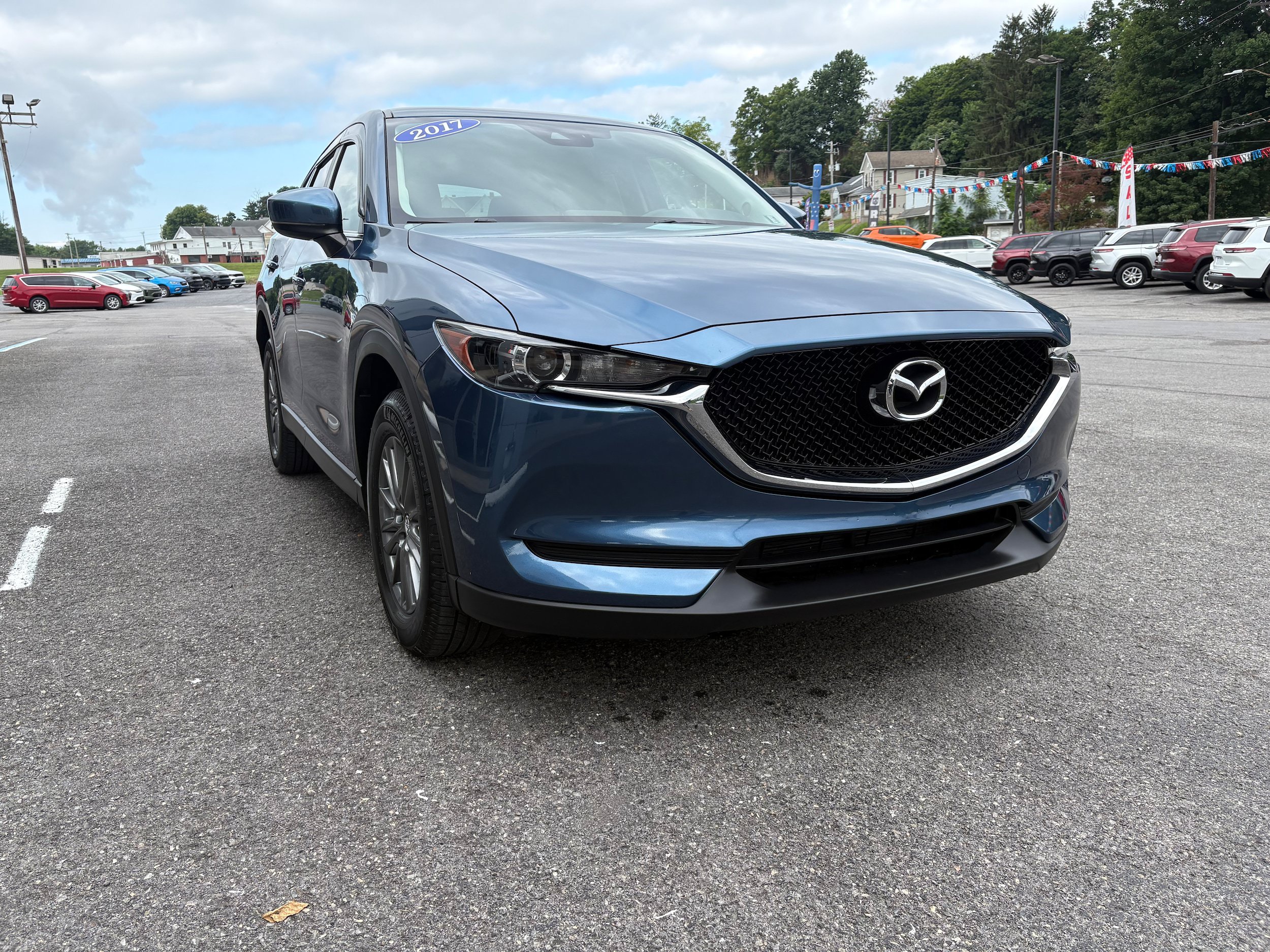 Used 2017 MAZDA CX-5 Touring AWD/4WD image 5