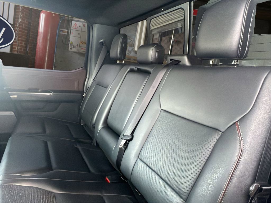 Used 2021 Ford F150 Lariat w/ Equipment Group 502A High image 11