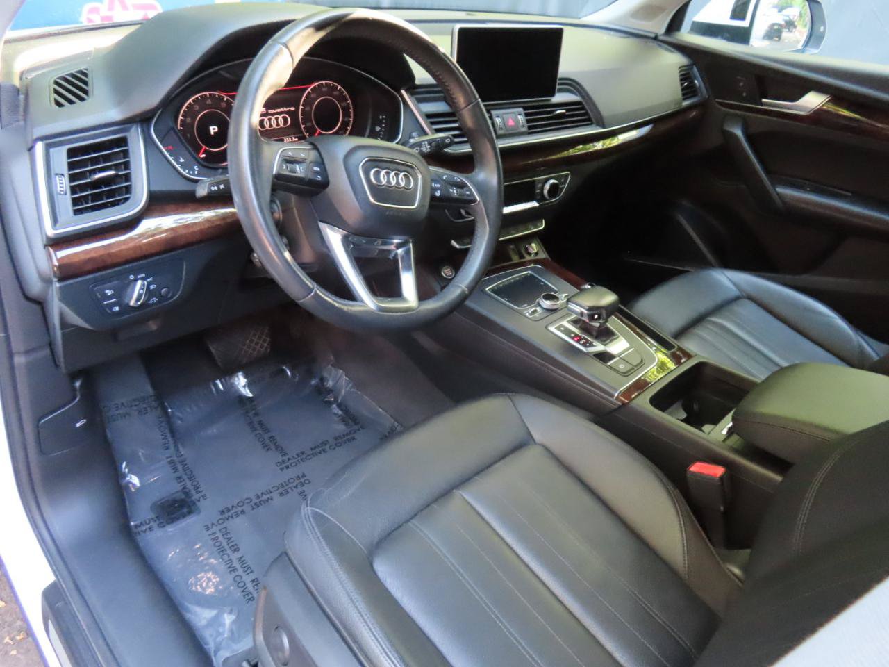 Used 2020 Audi Q5 2.0T Premium Plus w/ Premium Plus Package AWD/4WD image 5