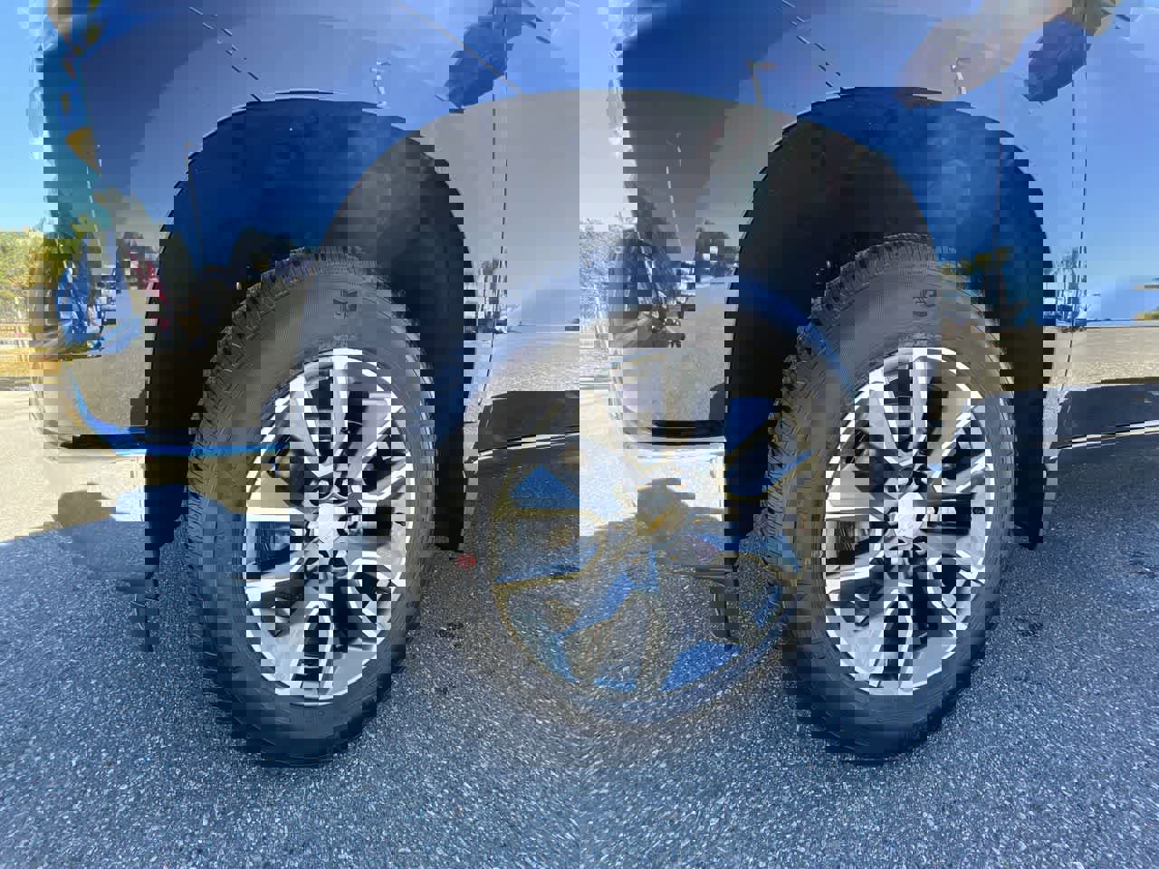 Used 2022 Chevrolet Silverado 1500 LT w/ Protection Package image 32