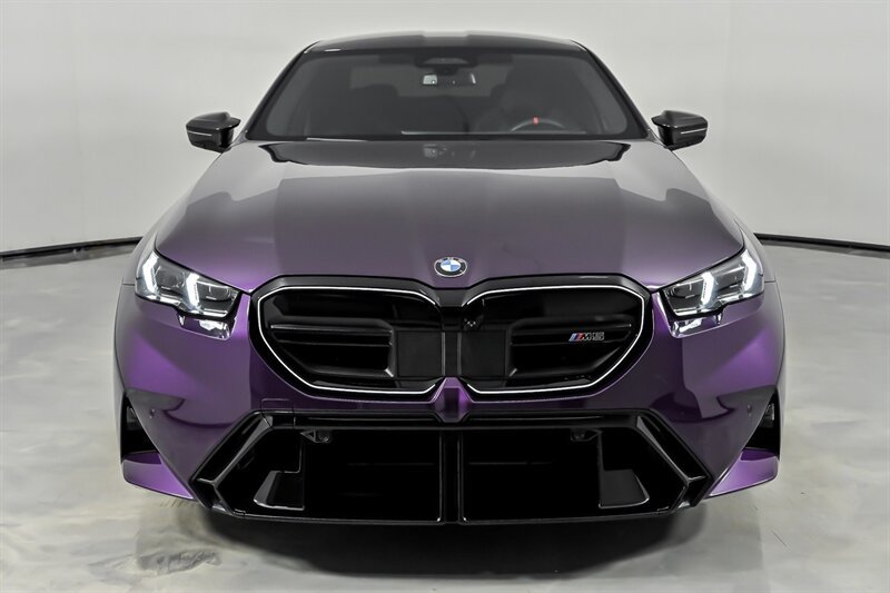 Used 2026 BMW M5 w/ Carbon Package AWD/4WD image 5