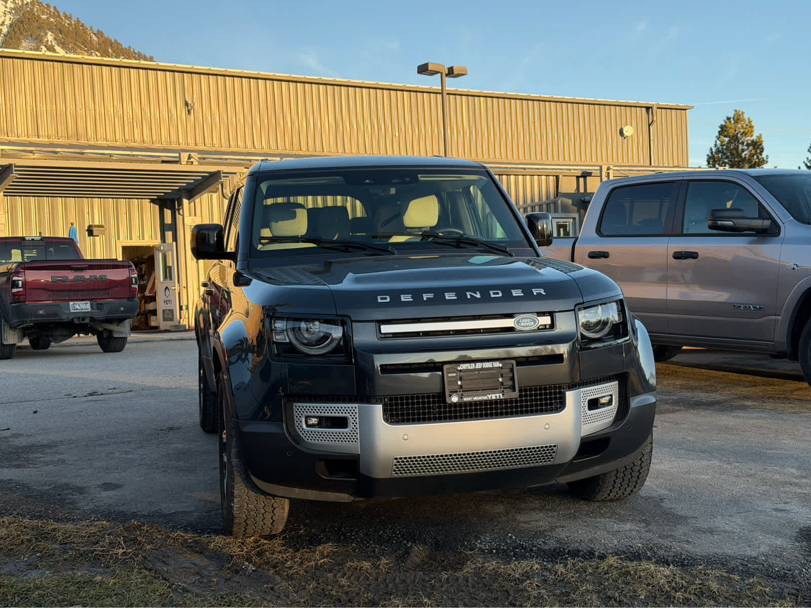 Used 2024 Land Rover Defender 130 S image 5