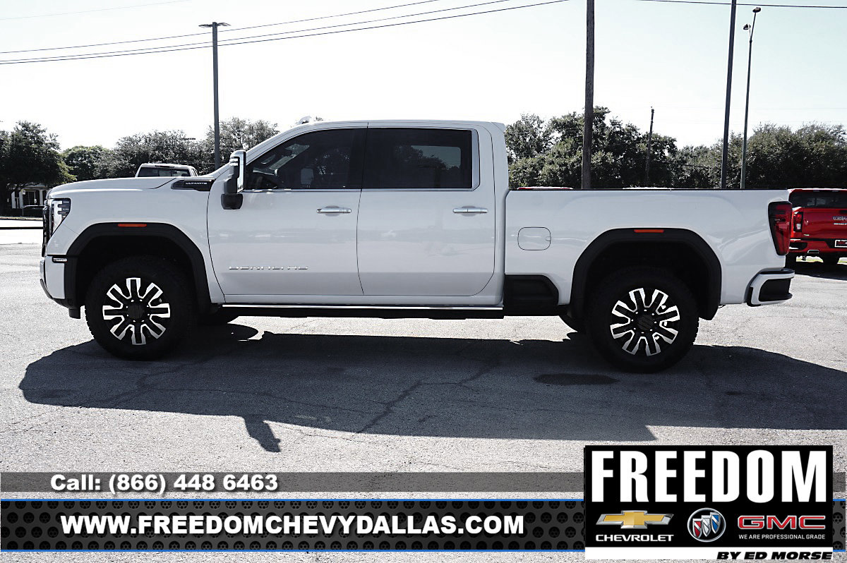 New 2026 GMC Sierra 2500 Denali Ultimate image 4