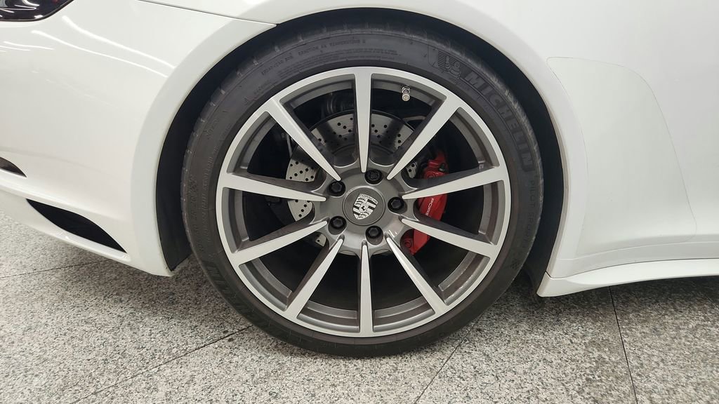 Used 2017 Porsche 911 Targa 4S AWD/4WD image 29