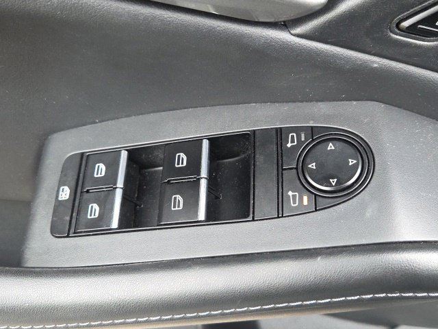 Used 2023 MAZDA CX-30 AWD 2.5 S w/ Select Package image 21