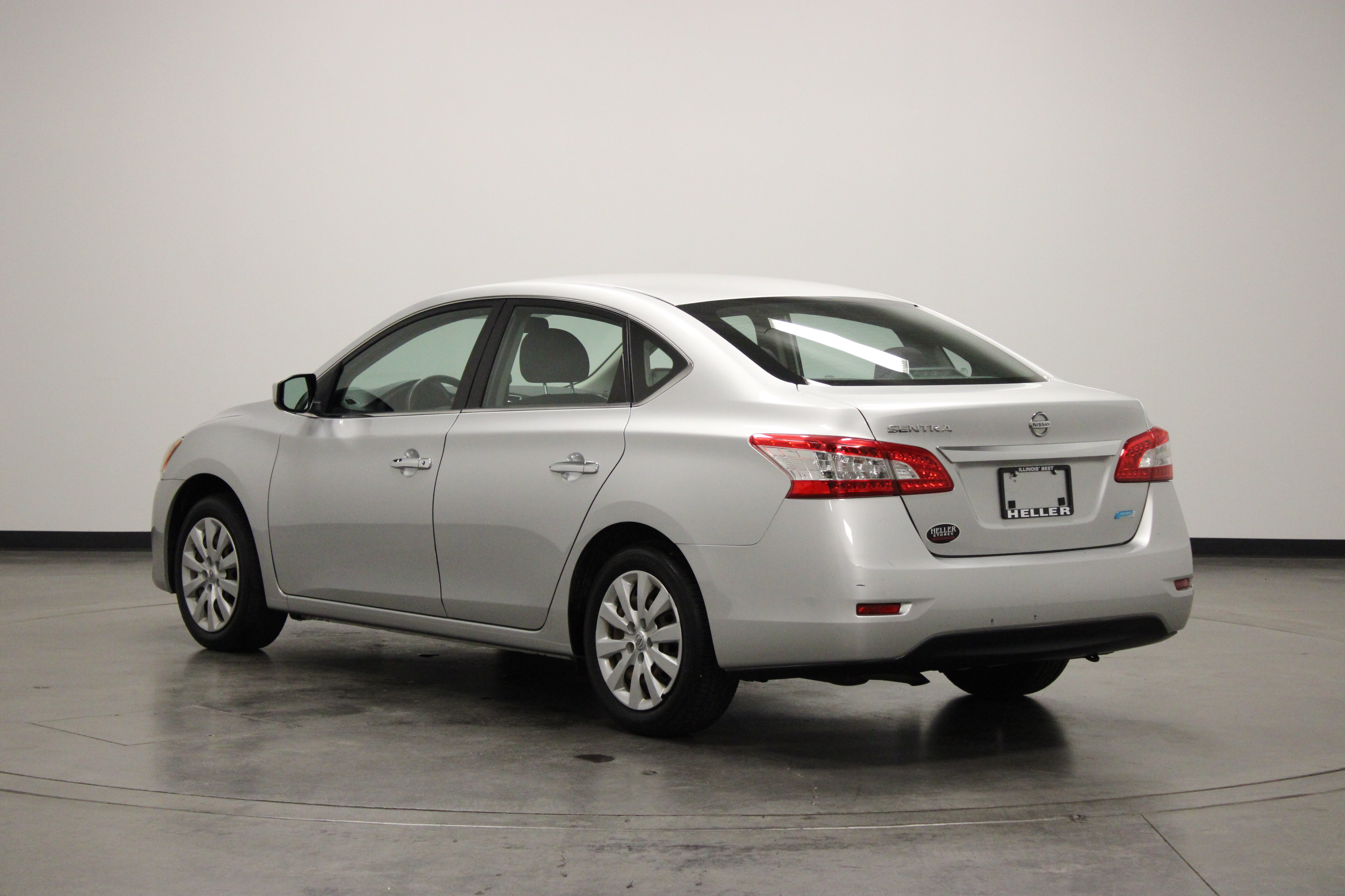 Used 2014 Nissan Sentra S FWD image 6