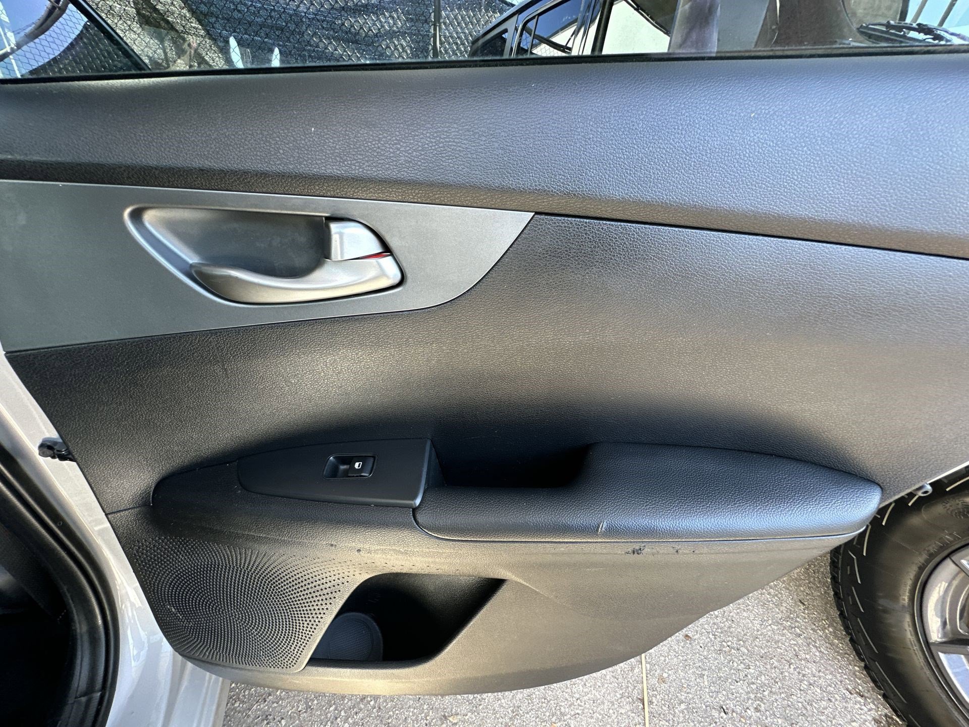 Used 2021 Kia Forte LXS image 30