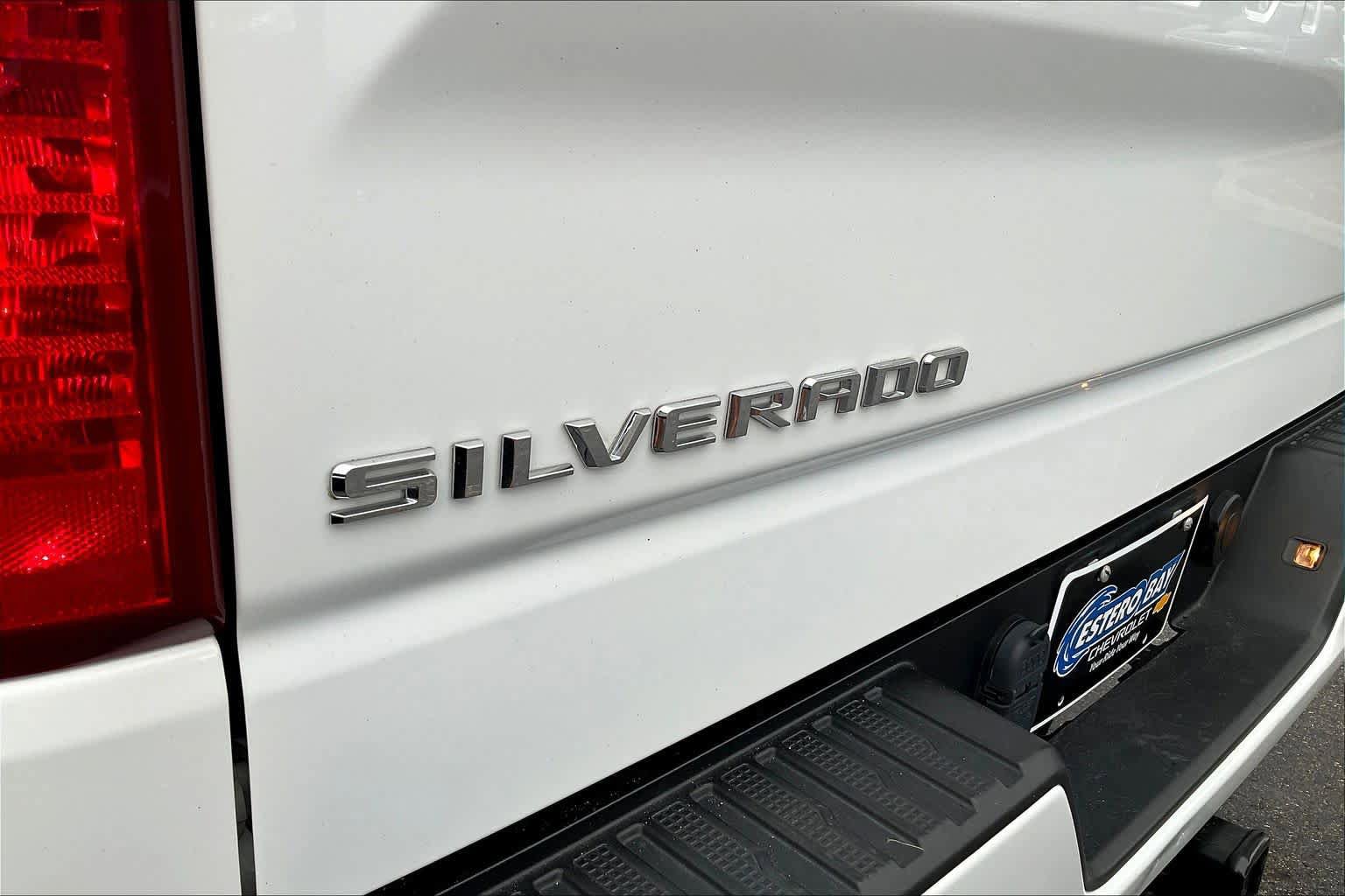 Certified 2023 Chevrolet Silverado 1500 Custom RWD image 9