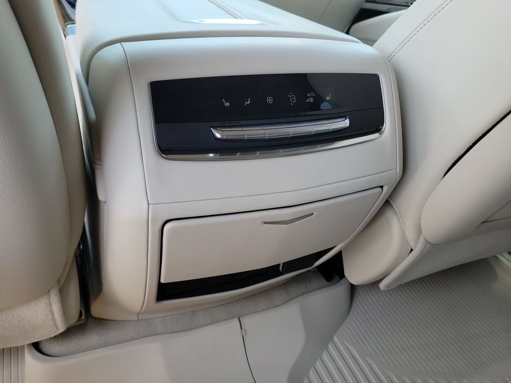 Certified 2025 Cadillac Escalade Sport Platinum AWD/4WD image 22