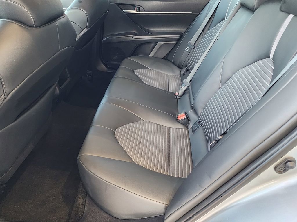 Used 2024 Toyota Camry SE FWD image 14