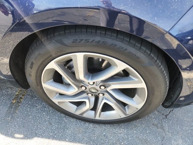 Used 2019 Land Rover Range Rover Sport HSE image 7