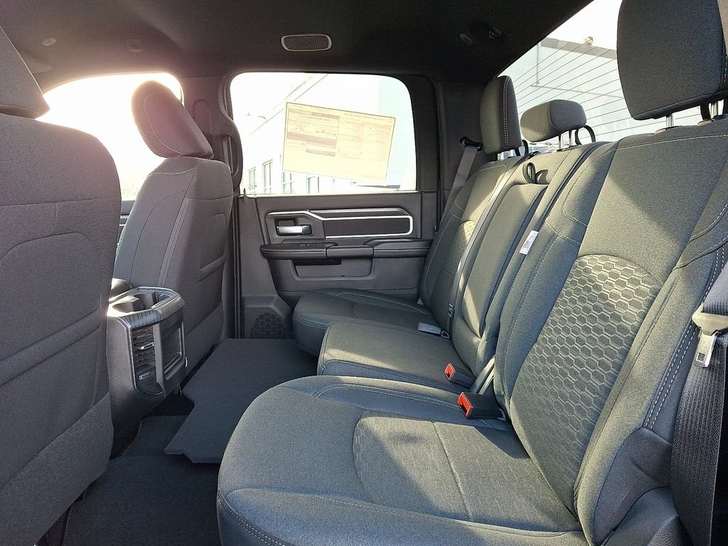 New 2026 RAM 2500 Big Horn AWD/4WD image 5