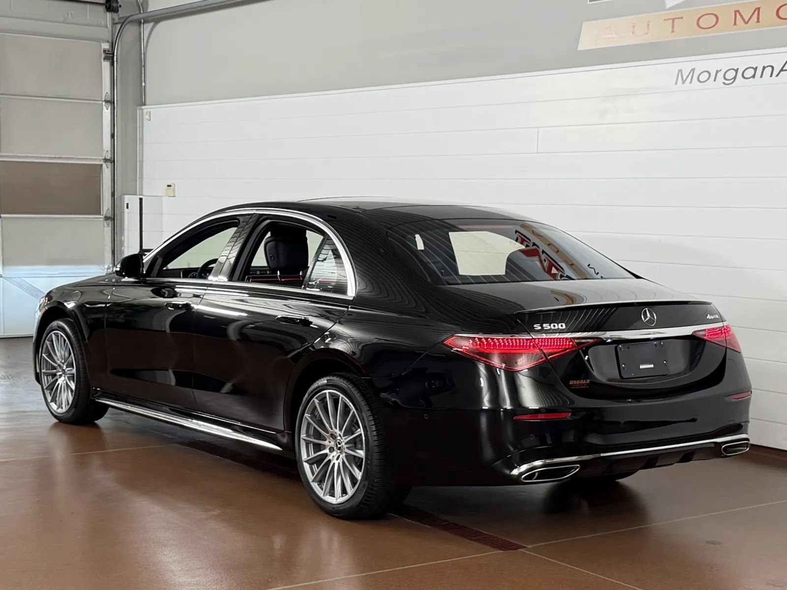 Used 2023 Mercedes-Benz S 500 4MATIC image 5