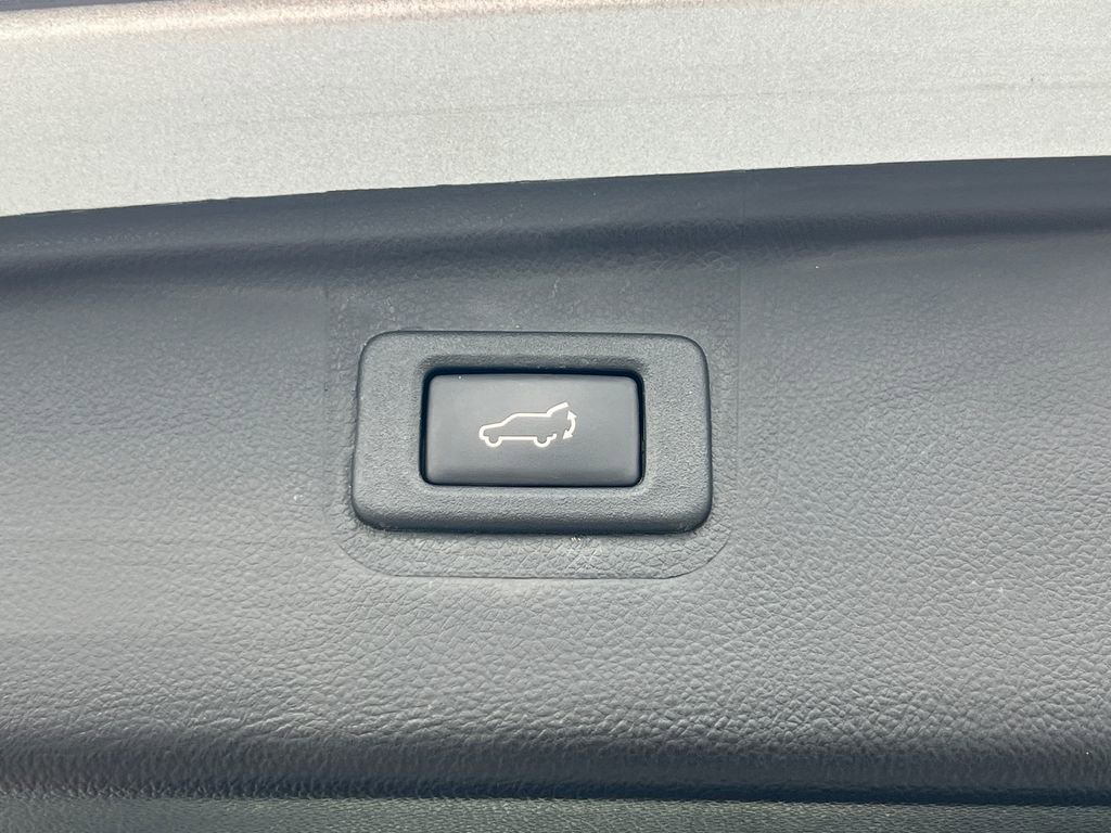 Used 2019 Subaru Outback 2.5i Limited image 18