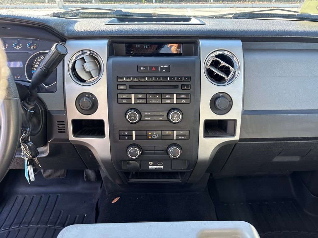 Used 2014 Ford F150 XLT image 23