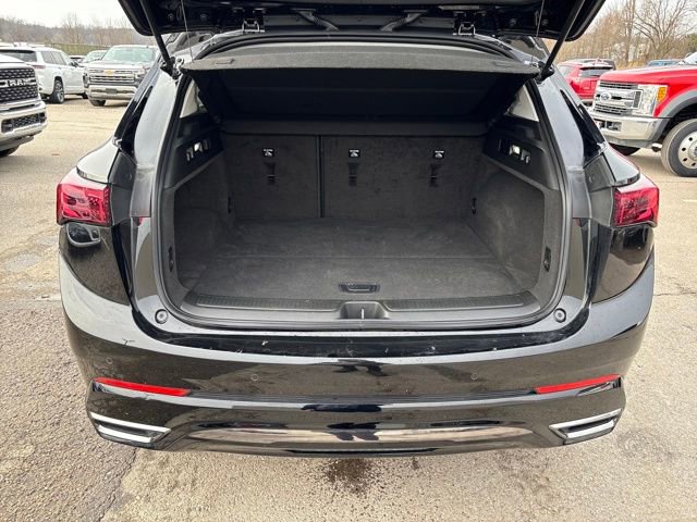 Used 2025 Buick Envision Sport Touring image 3