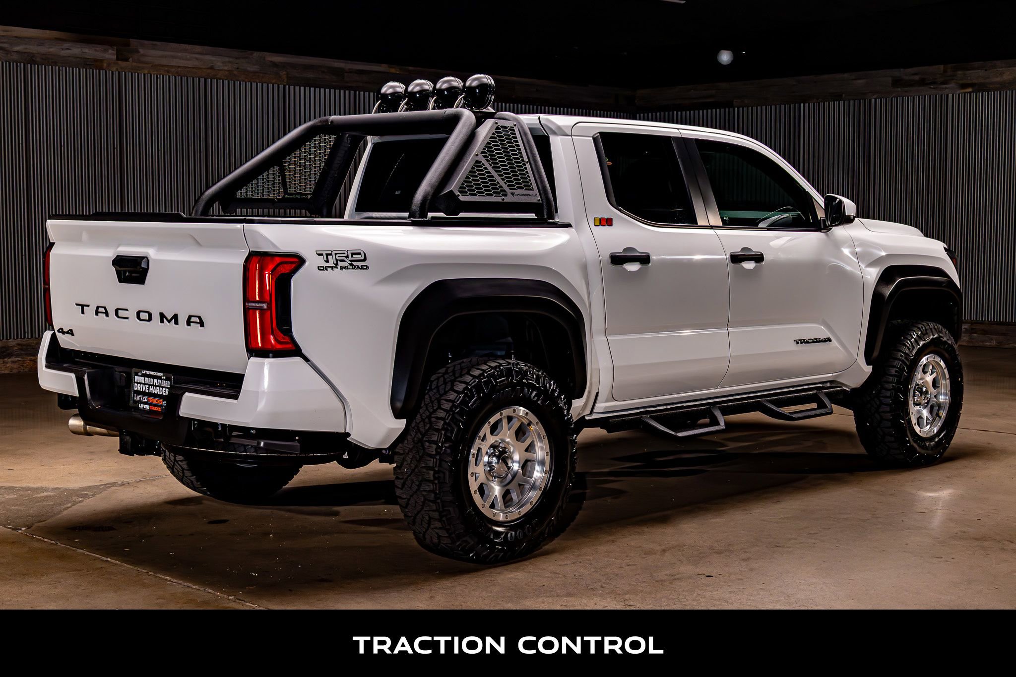 Used 2025 Toyota Tacoma TRD Off-Road AWD/4WD image 9