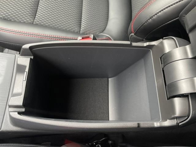 New 2026 Ford Escape ST-Line AWD/4WD image 38