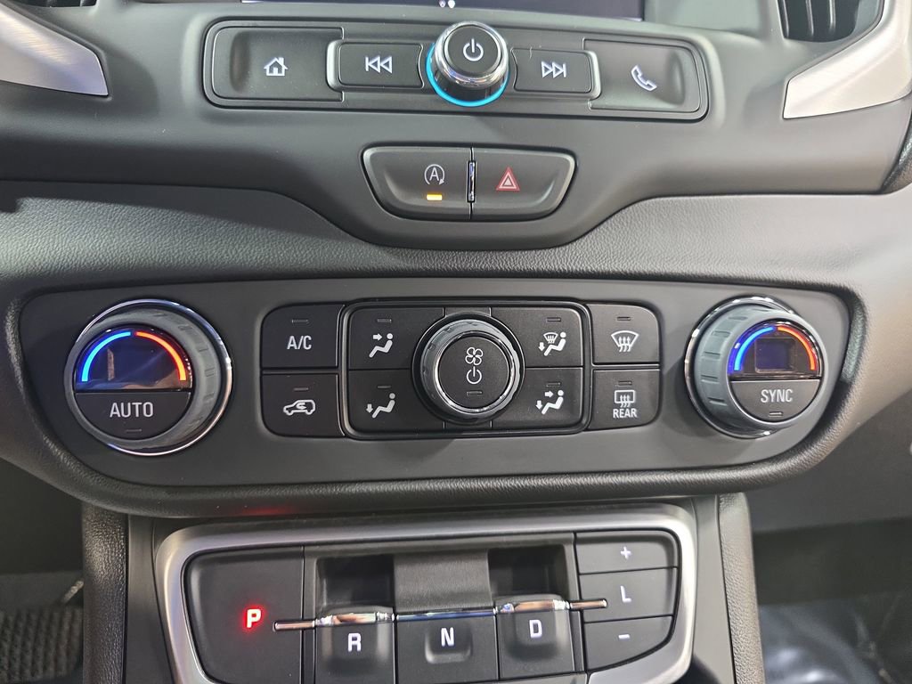Used 2024 GMC Terrain SLE w/ Driver Convenience Package AWD/4WD image 20