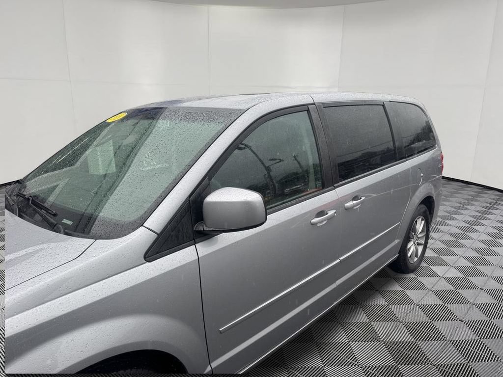 Used 2015 Dodge Grand Caravan SE FWD image 9