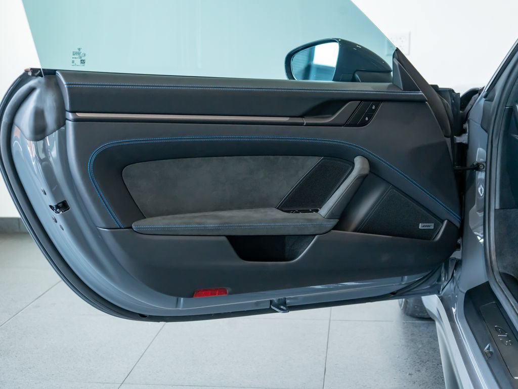 Certified 2026 Porsche 911 GT3 RWD image 12