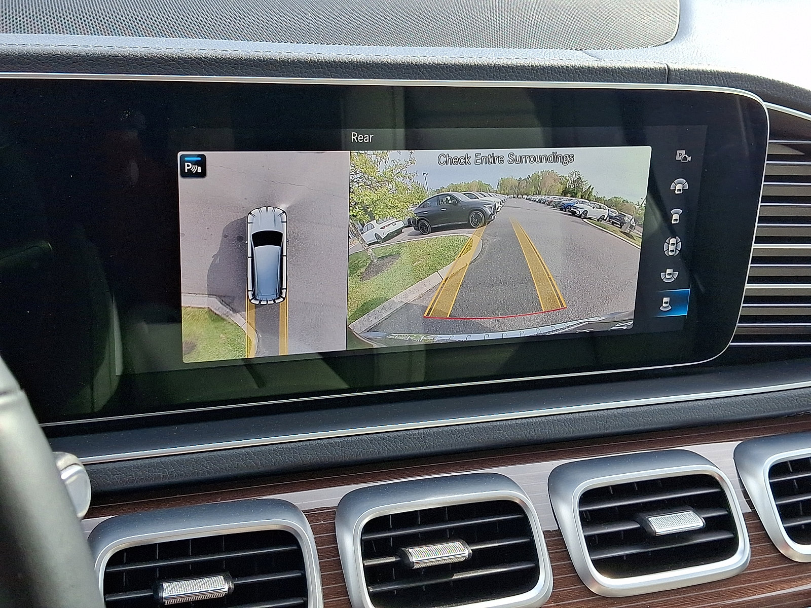 Certified 2022 Mercedes-Benz GLS 450 4MATIC image 19