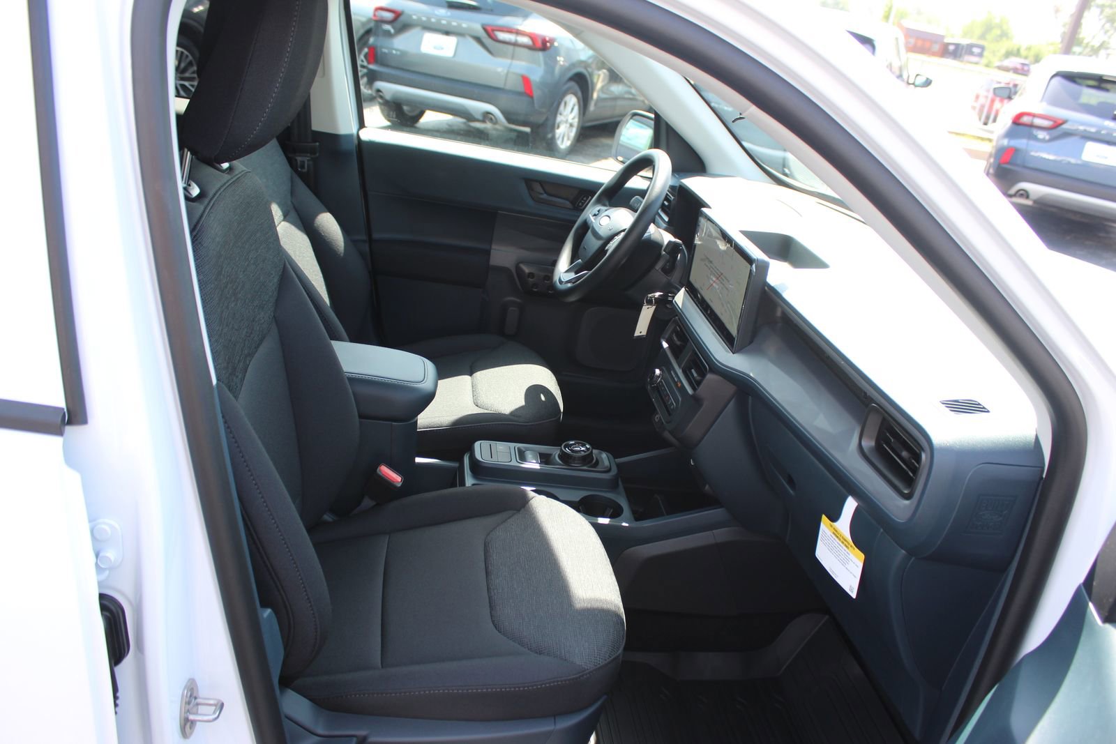 New 2025 Ford Maverick XL image 13