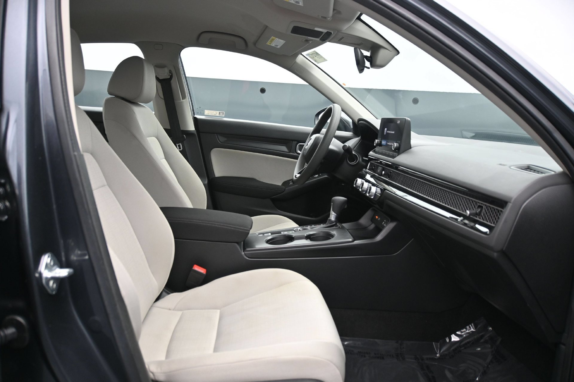 Used 2024 Honda Civic LX image 13