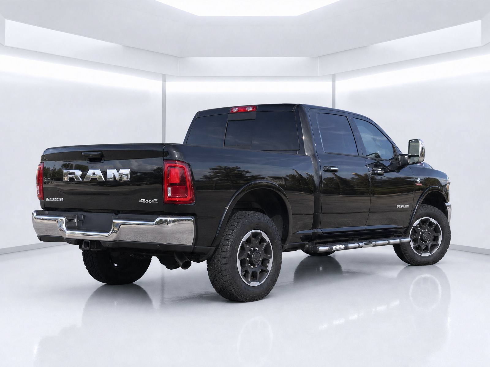 Used 2025 RAM 2500 Laramie AWD/4WD video 4
