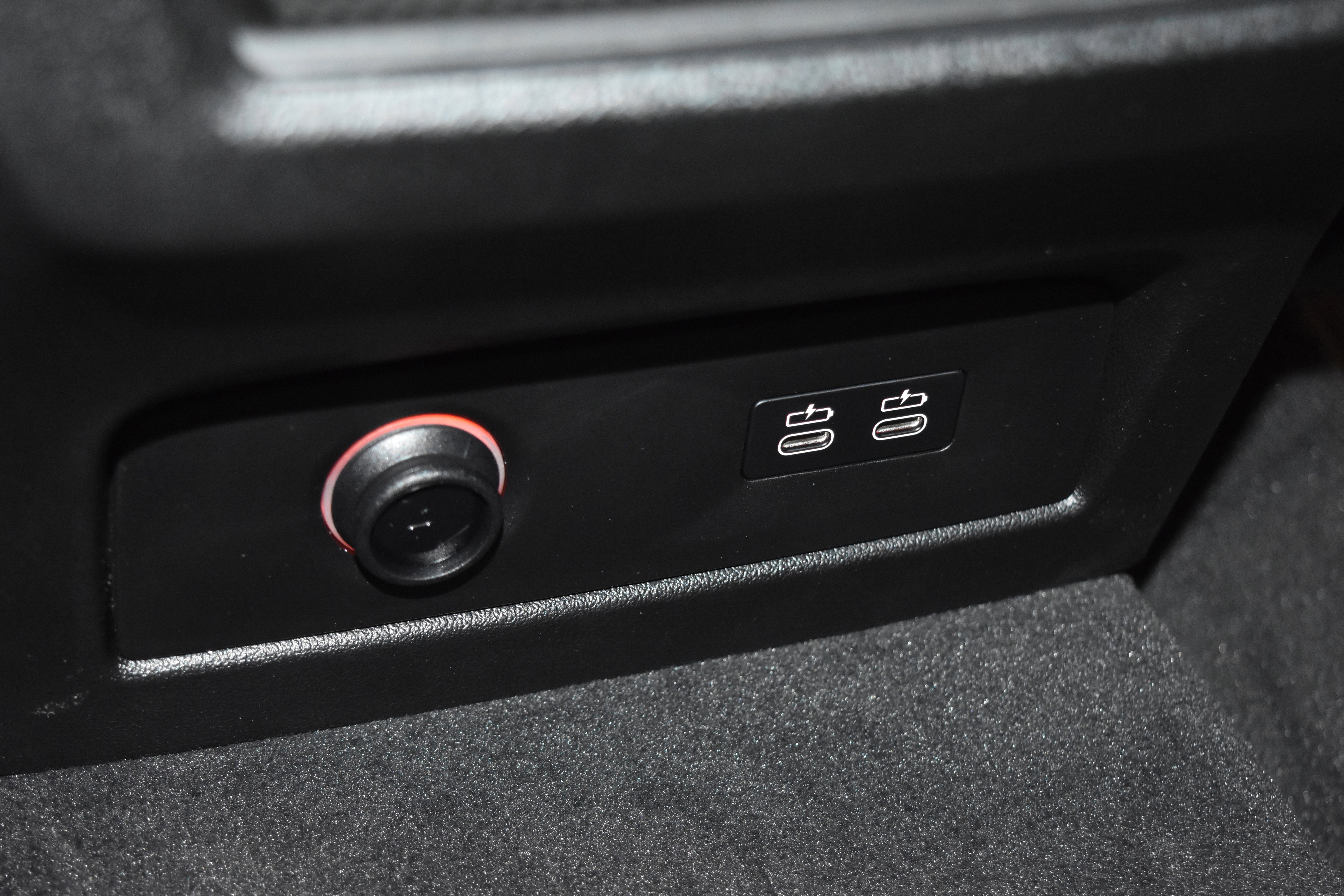 New 2026 BMW X7 M60i image 21