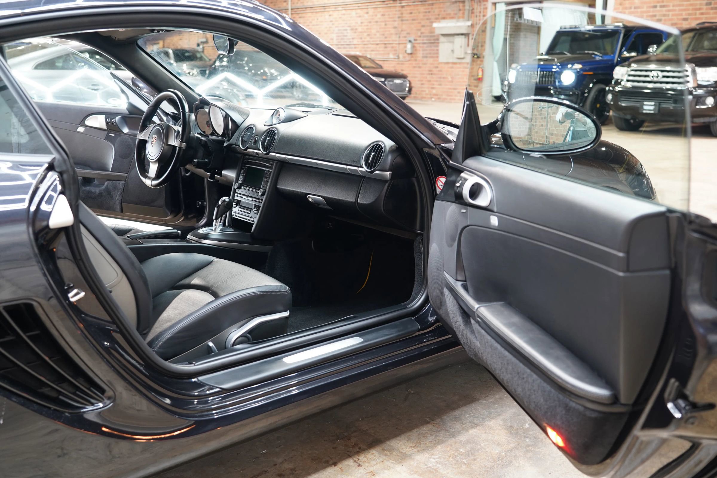 Used 2009 Porsche Cayman S image 44