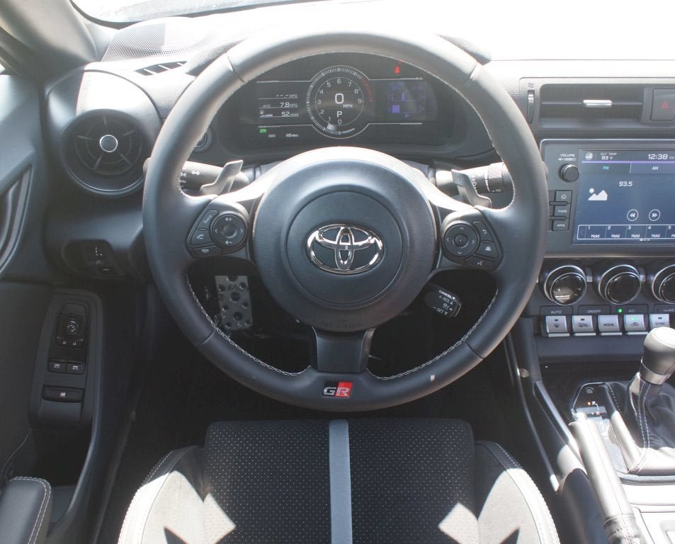 Used 2026 Toyota GR86 Premium w/ GR Aero Kit RWD image 5