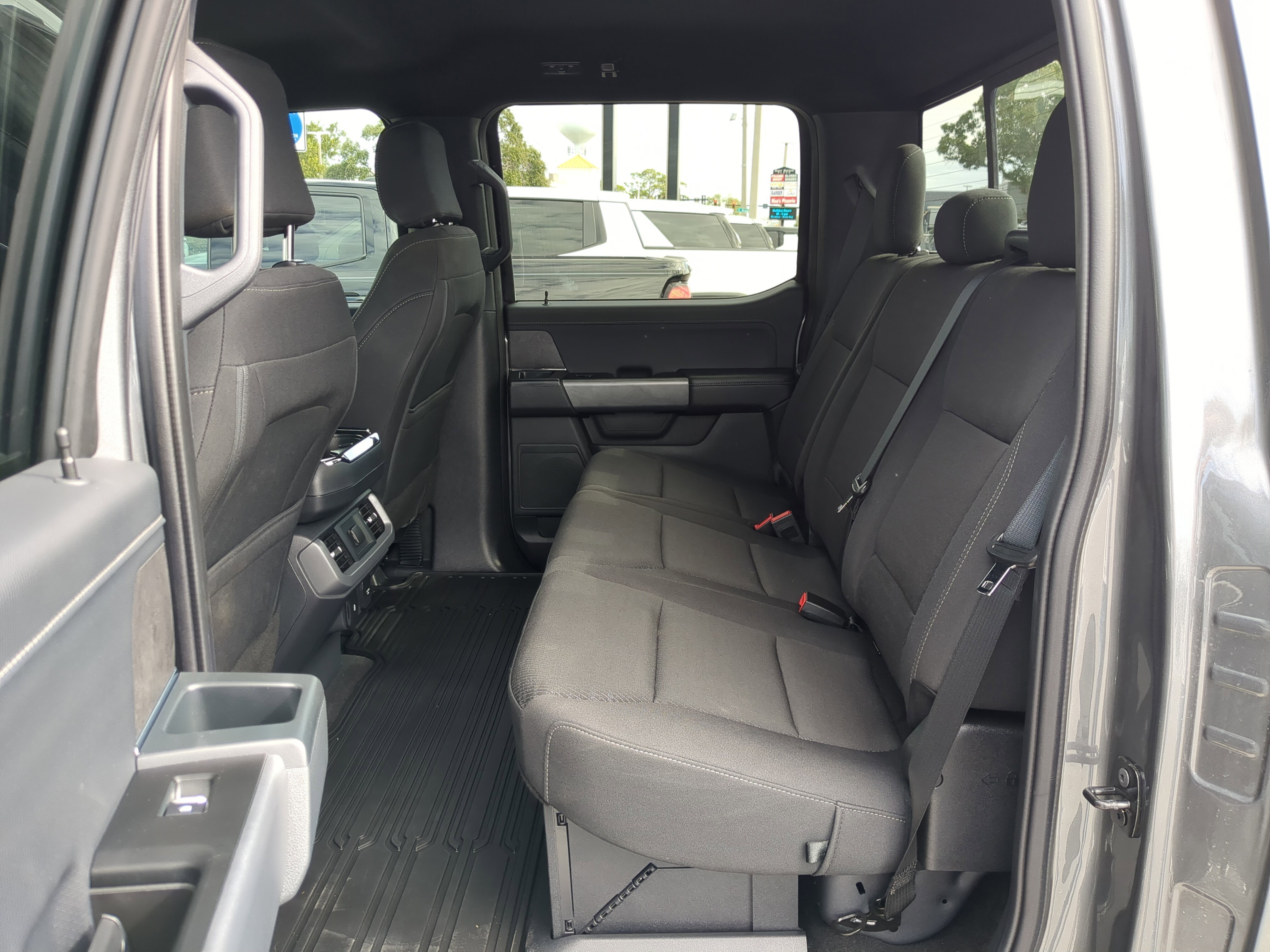 Used 2025 Ford F150 XLT w/ Equipment Group 302A MID image 16