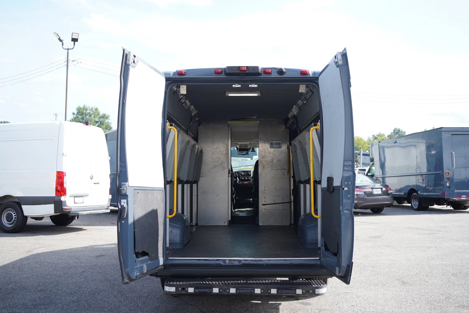 Used 2020 RAM ProMaster 3500 FWD image 10