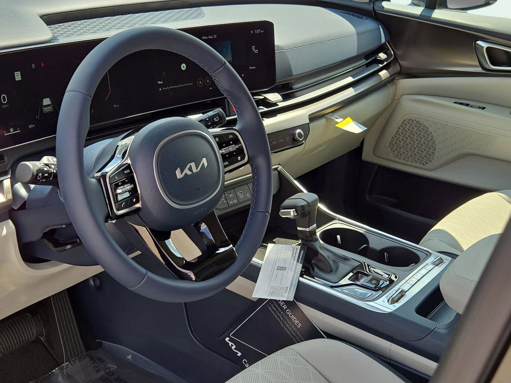 New 2026 Kia Carnival SX w/ SX Dark Edition Package image 17