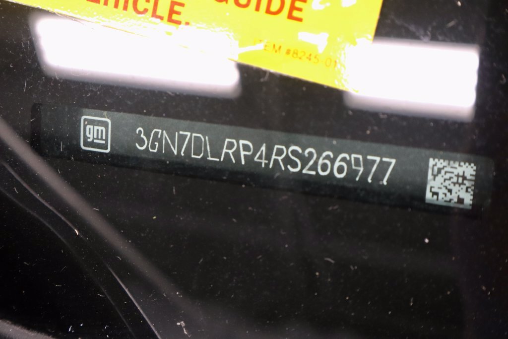 Used 2024 Chevrolet Equinox EV LT FWD image 33