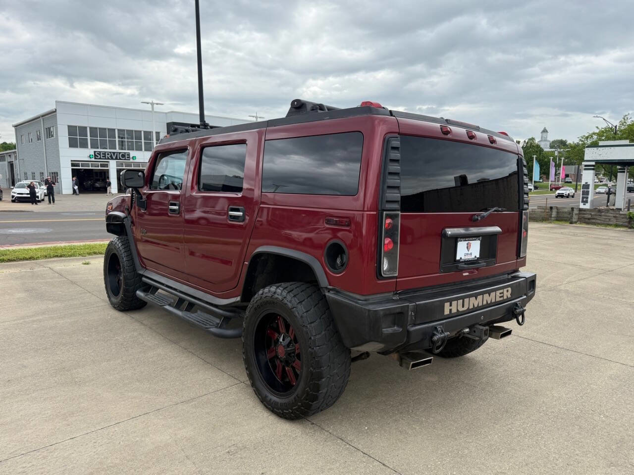 Used 2003 HUMMER H2 w/ Preferred Equipment Group image 5