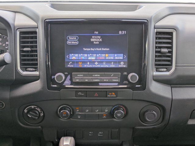 Used 2023 Nissan Frontier 4x4 Crew Cab image 18