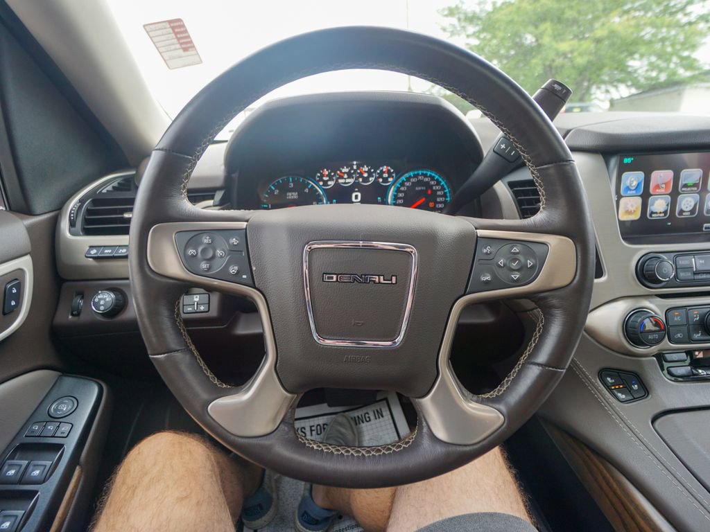 Used 2019 GMC Yukon Denali w/ Denali Ultimate Package image 22