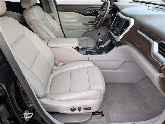 Used 2019 GMC Acadia SLT w/ LPO, Floor Liner Package image 21