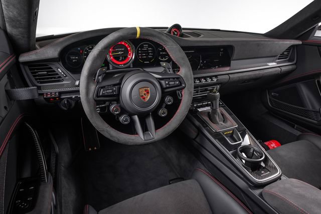 Used 2025 Porsche 911 GT3 RS RWD image 25