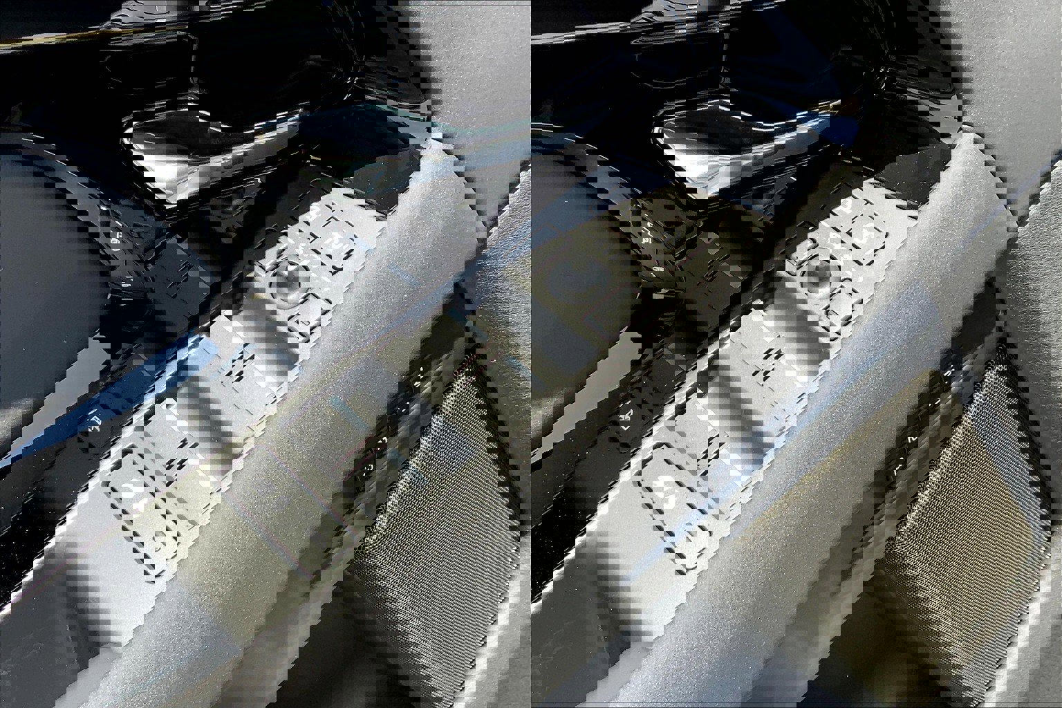 New 2026 Land Rover Range Rover Evoque S image 21