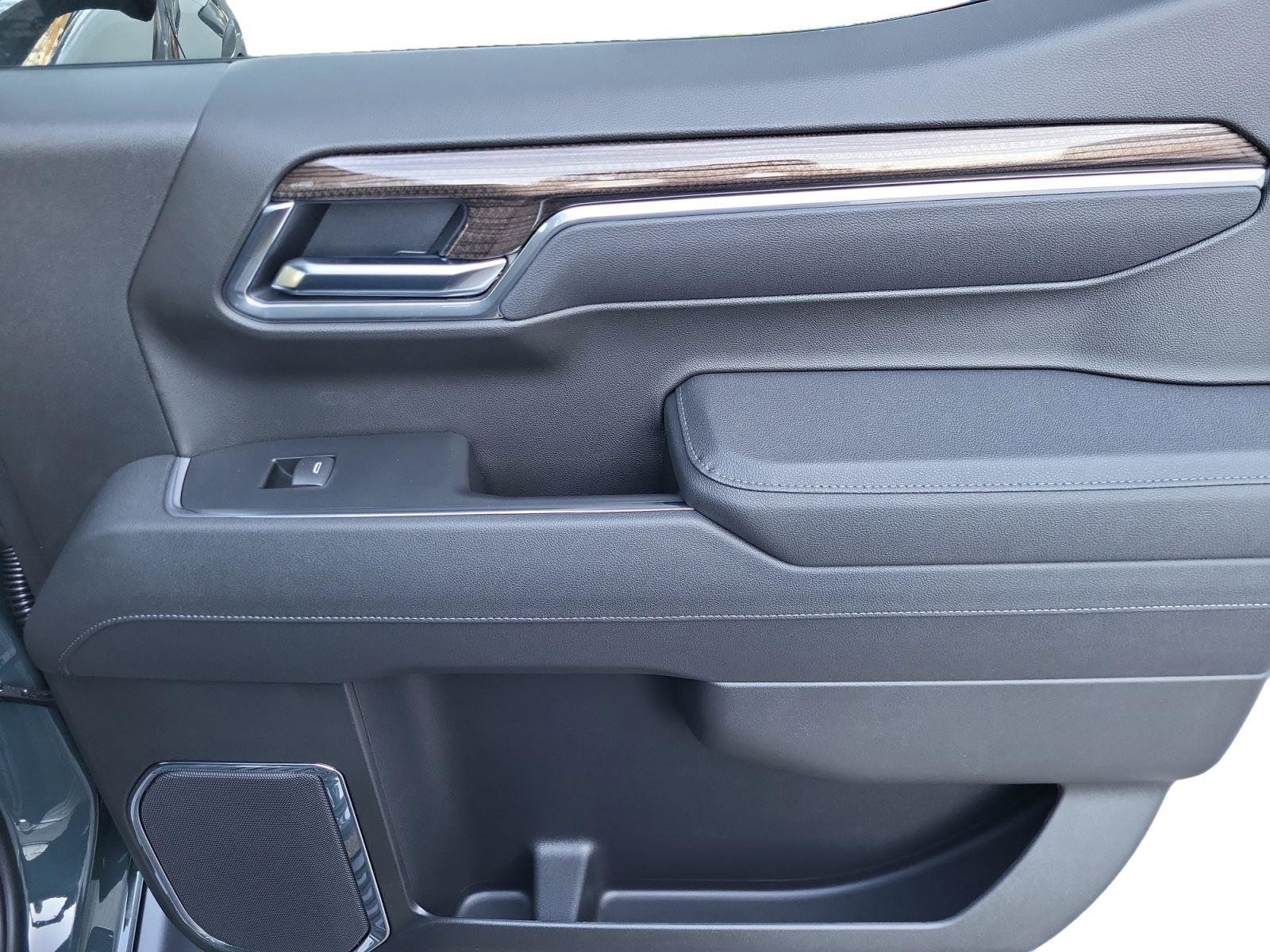 New 2026 Chevrolet Silverado 1500 LT Trail Boss w/ Convenience Package II image 24